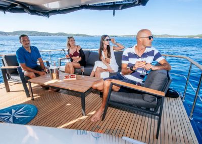 Horizon Elegance 52